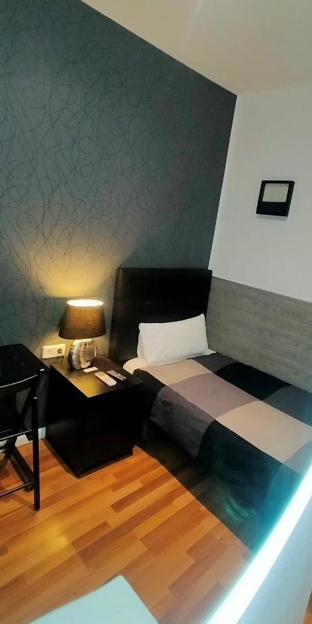 Single Rooms มาดริด ภายนอก รูปภาพ