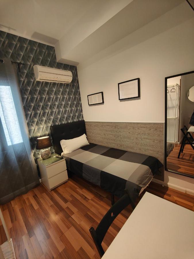 Single Rooms มาดริด ภายนอก รูปภาพ